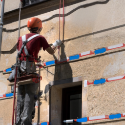 Peinture façade : changez l'apparence de votre maison avec une nouvelle couleur éclatante Plouzane